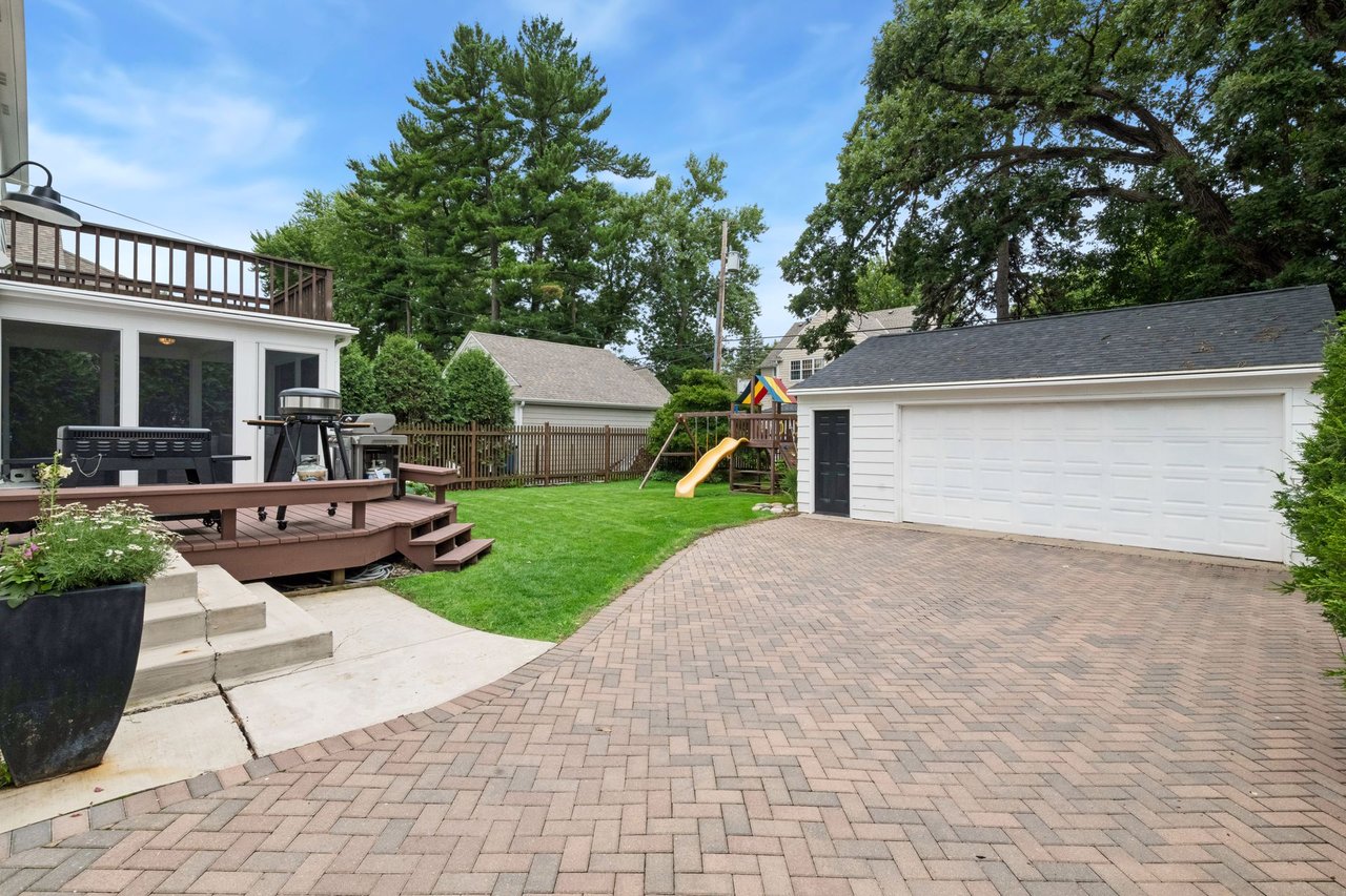 5412 Kellogg Ave, Edina