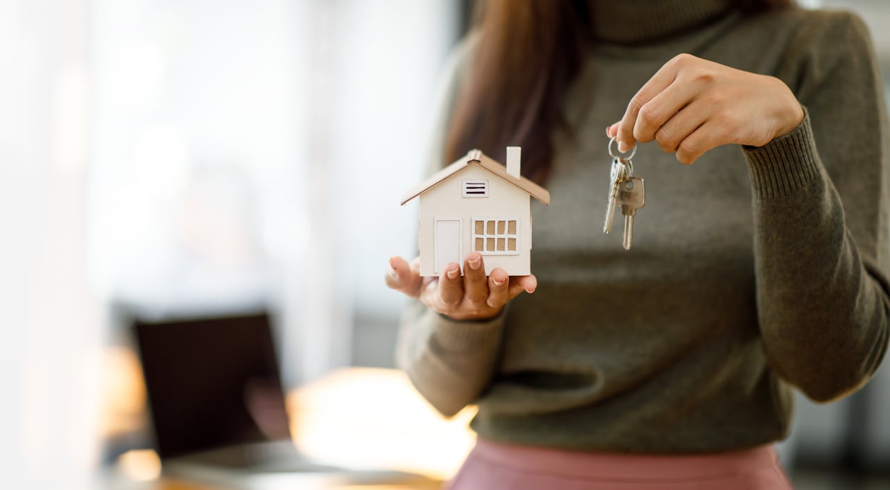 5 Common Mistakes Home Sellers Make in Summer — and How to Avoid Them