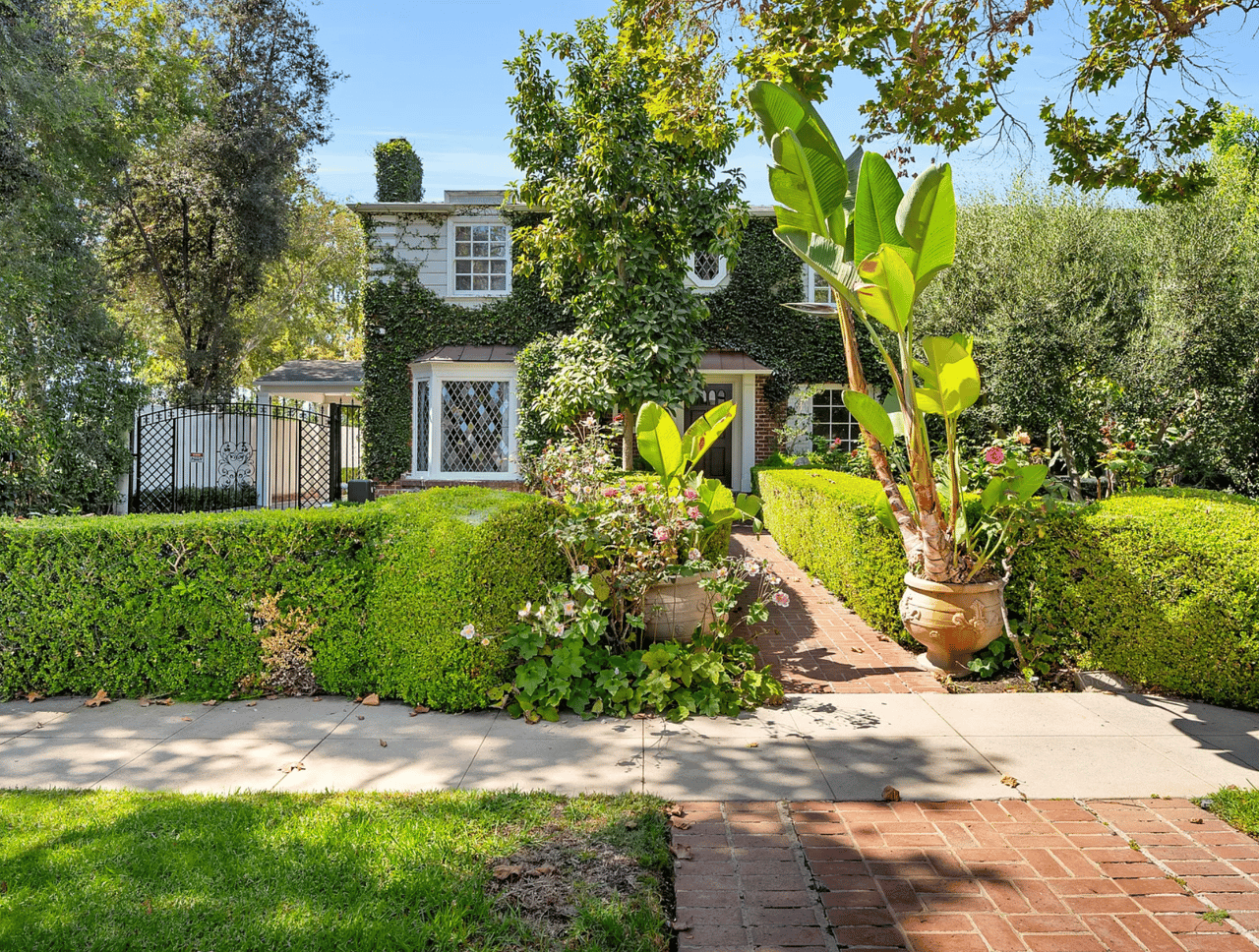 BH Flats $35k/Mo