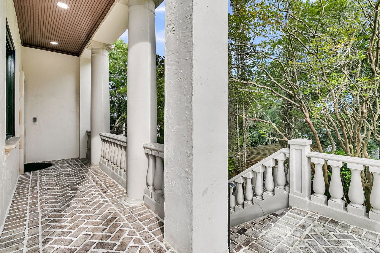 24 Seagrass Ln 