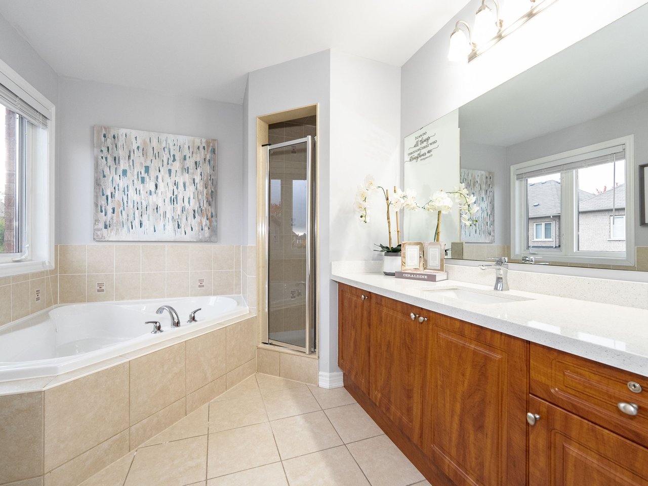 60 Seiffer Cres