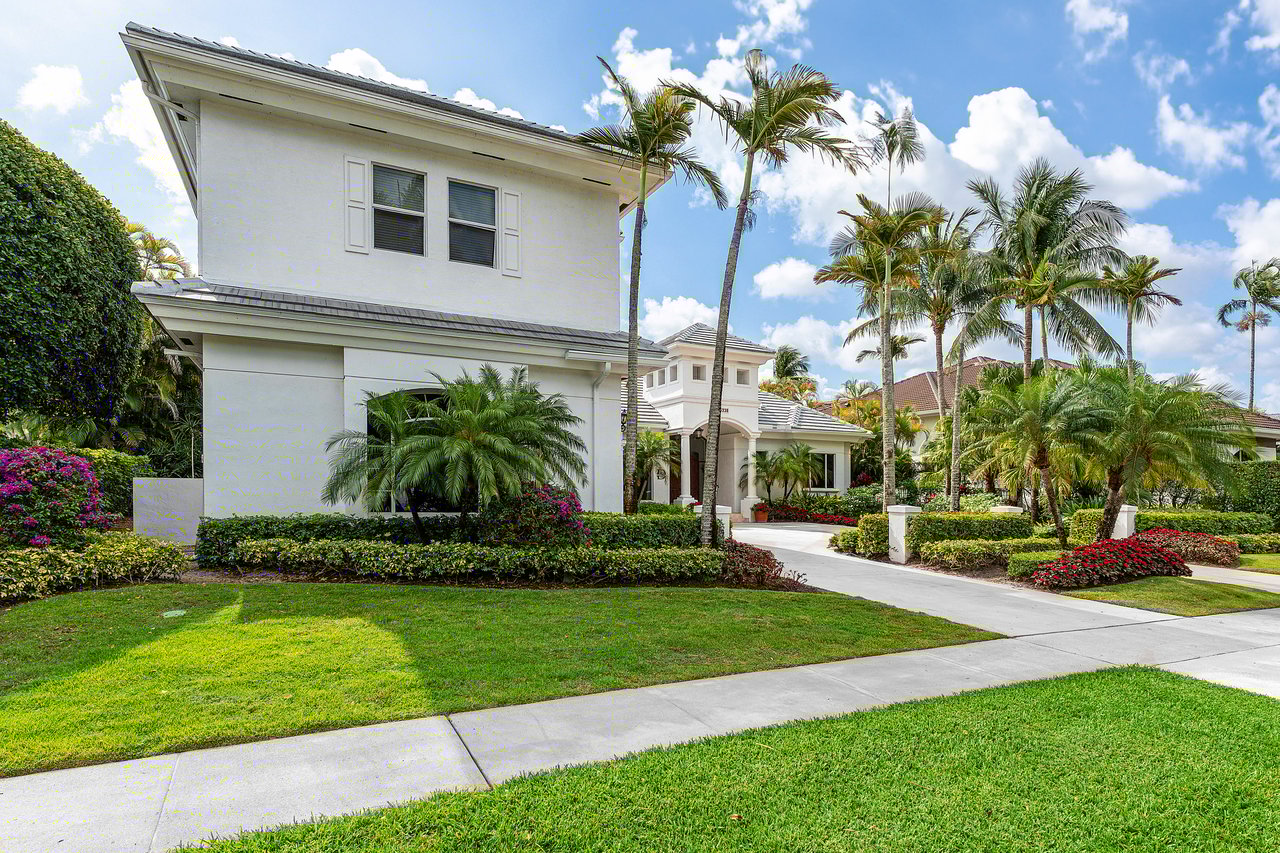 16330 Vintage Oaks Lane