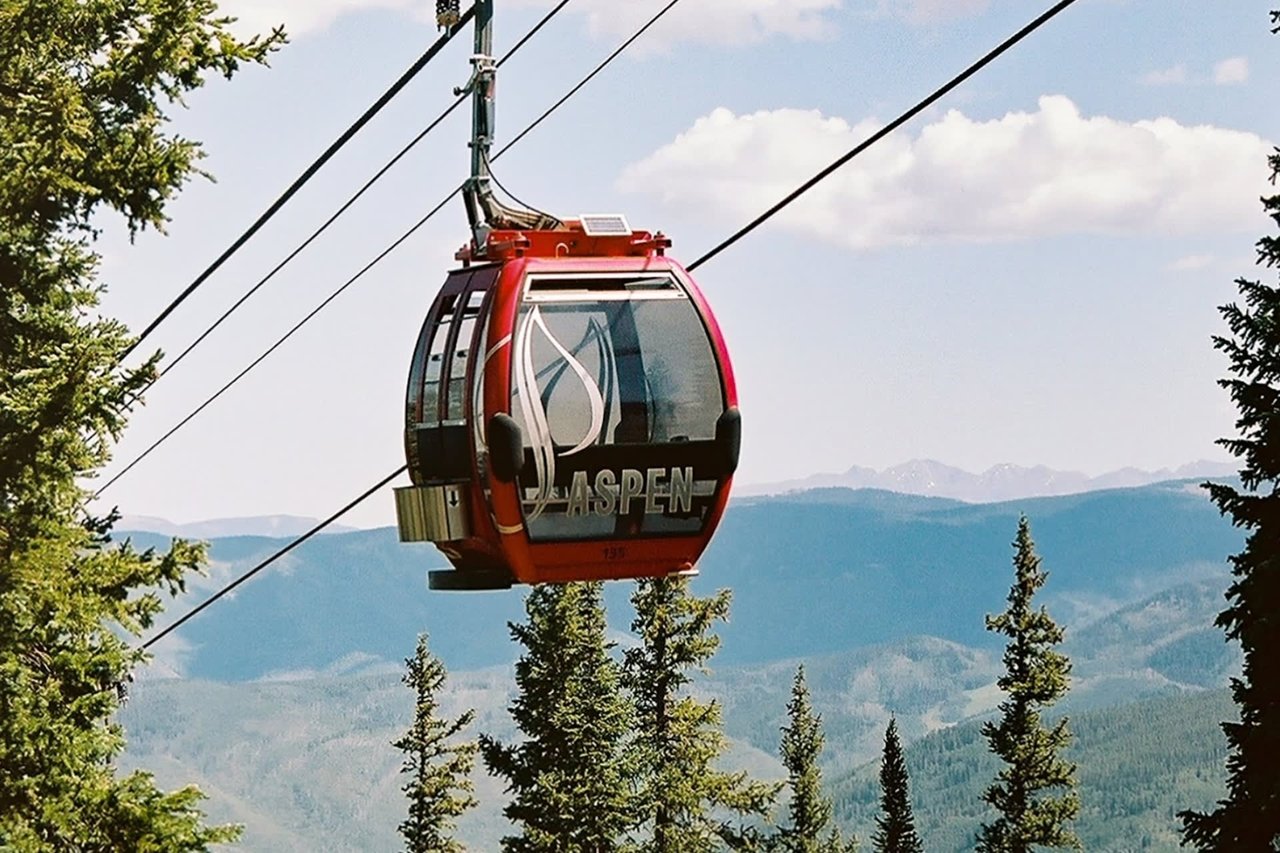 3 Reasons Why People Love Living in Aspen  cover