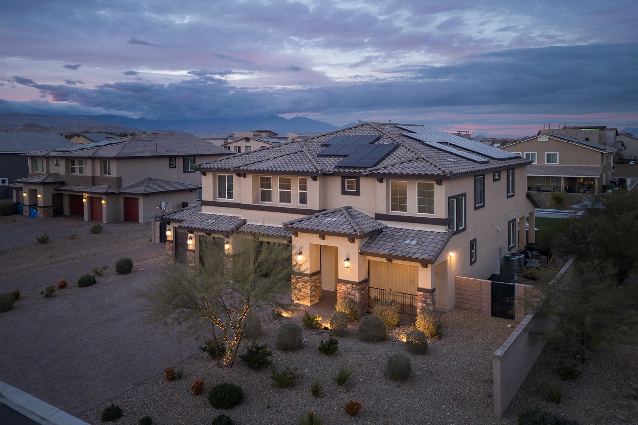 7602 Mount Spokane Court
