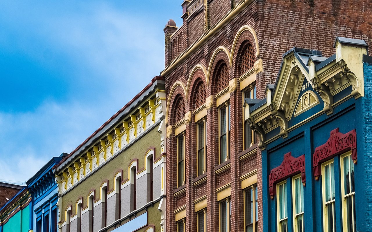 A Neighbourhood Guide to Downtown Victoria