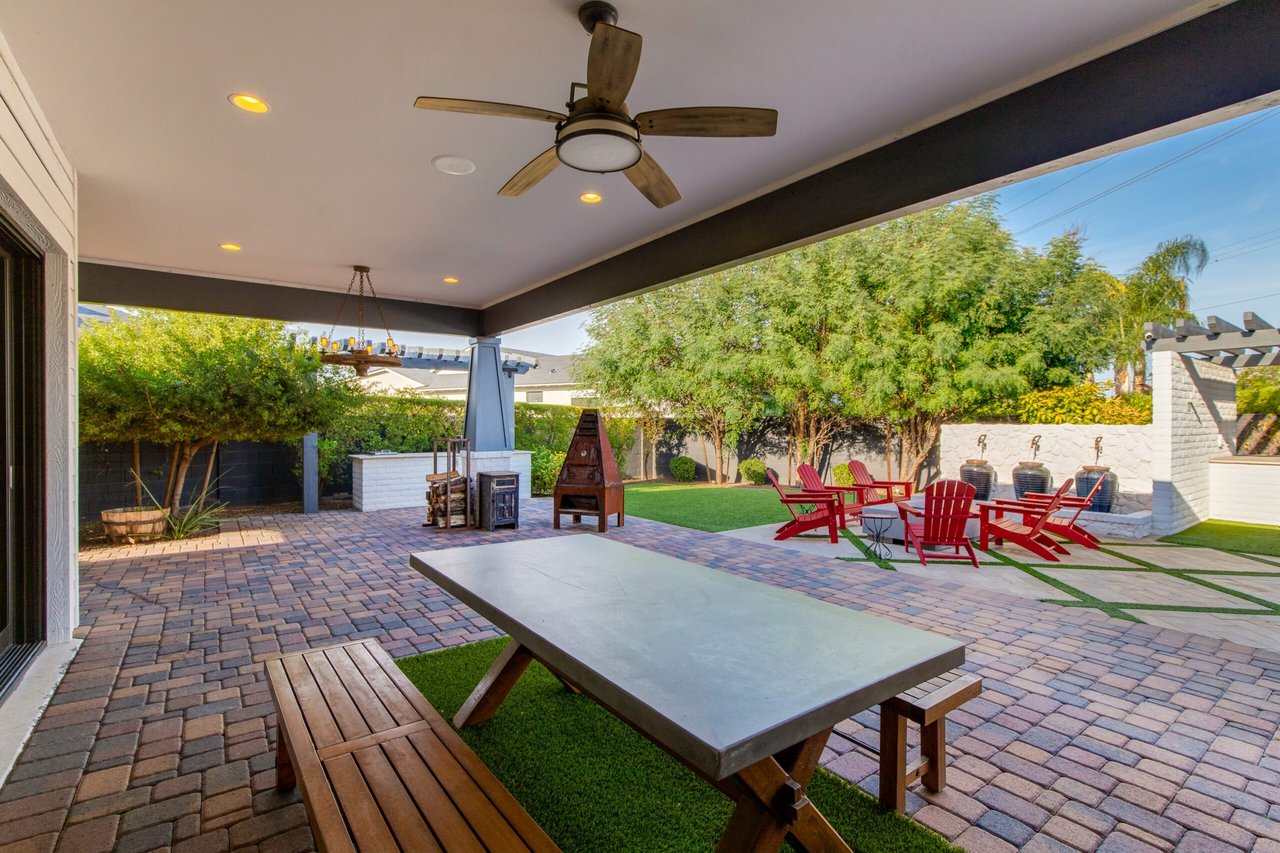 6647 E Calle Redondo