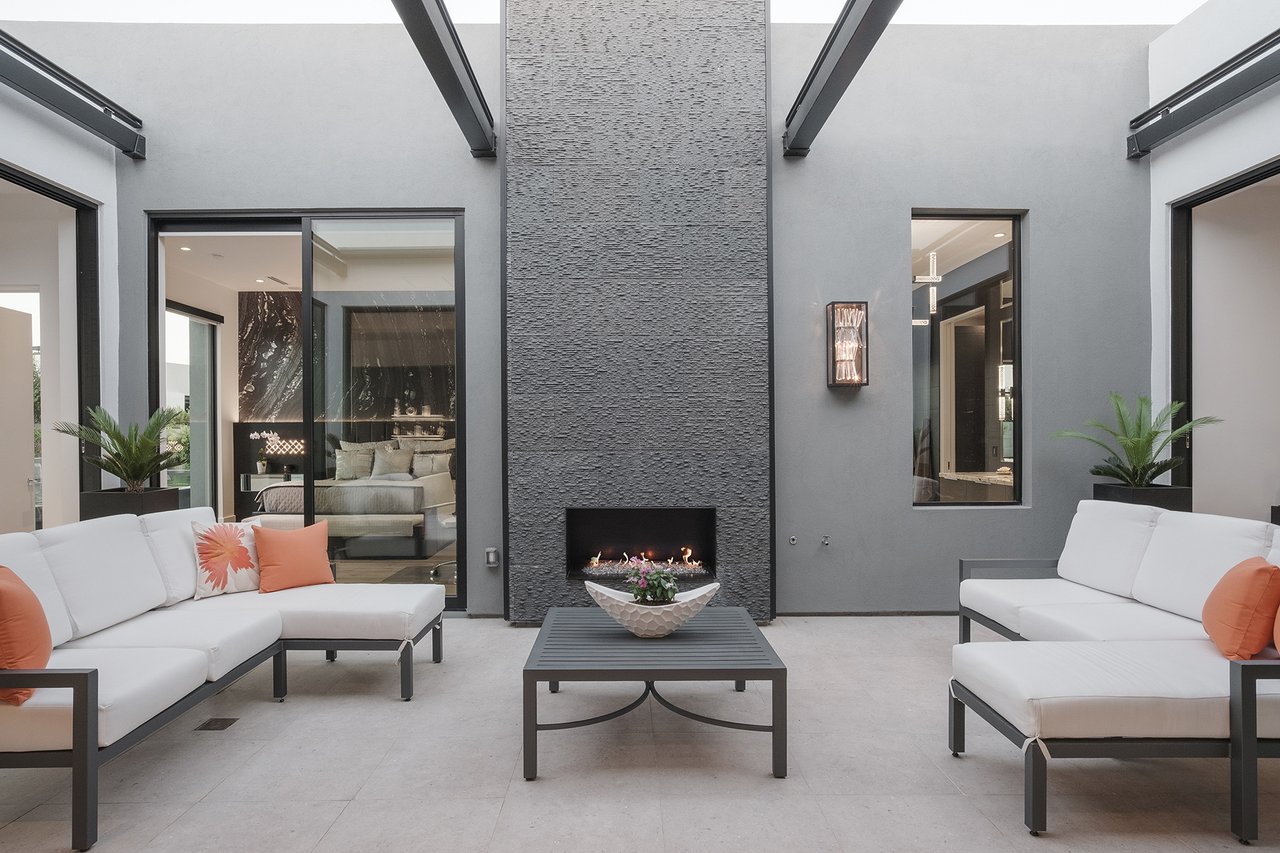 6914 E Cactus Wren Road