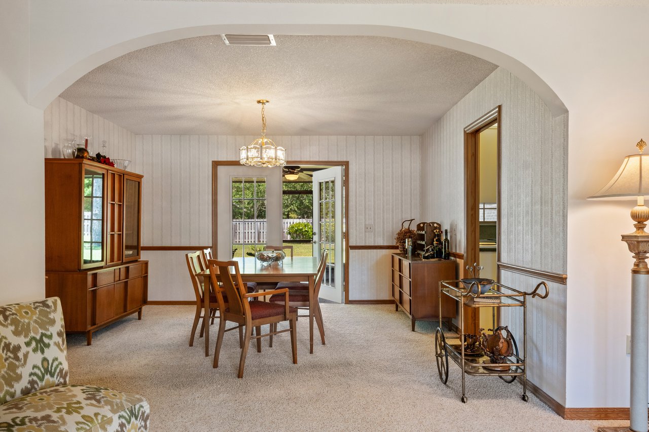 3196 Fairview Drive