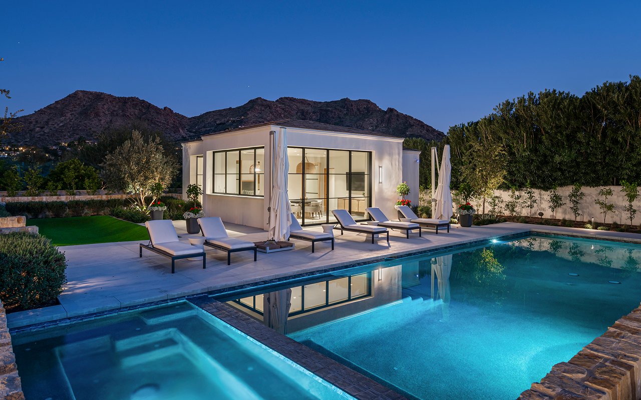 5029 E DESERT PARK Lane