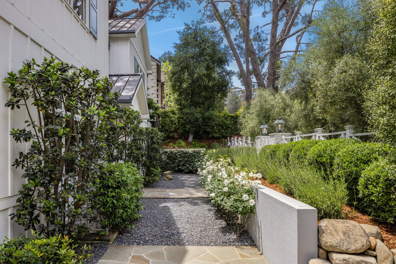 Sophisticated Coastal Design by Gray Malin
