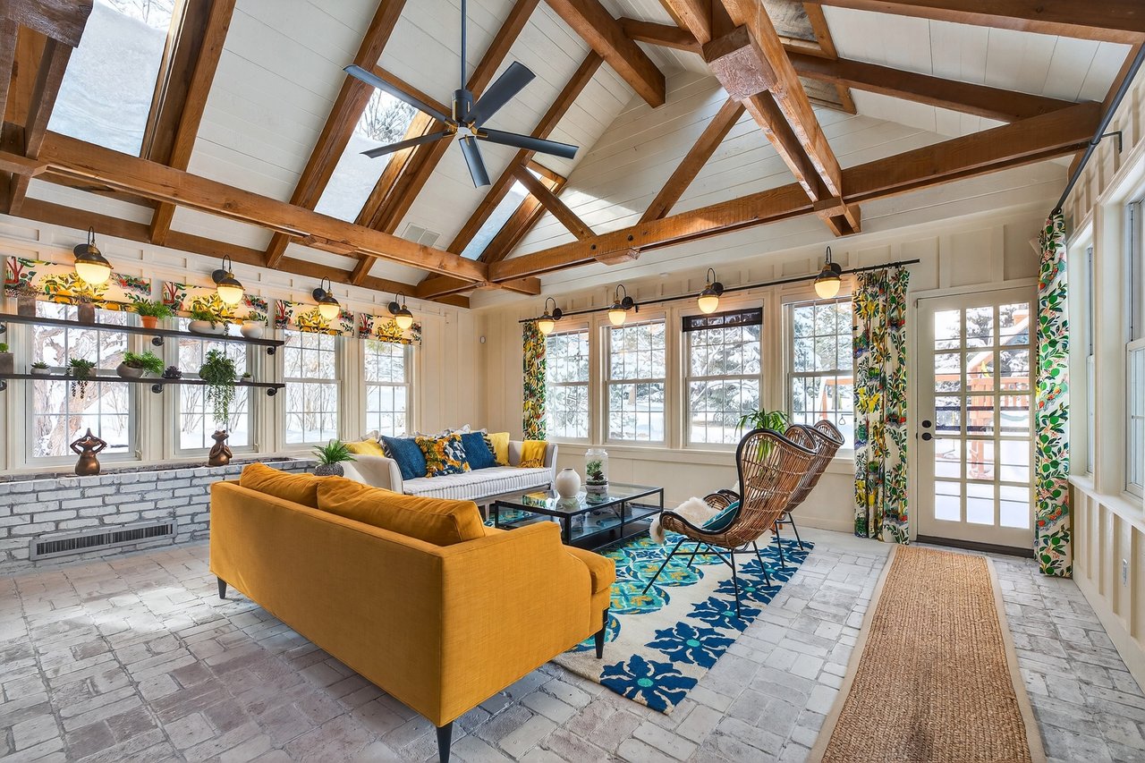 Stunning Home On The Rolling Hills Golf Course