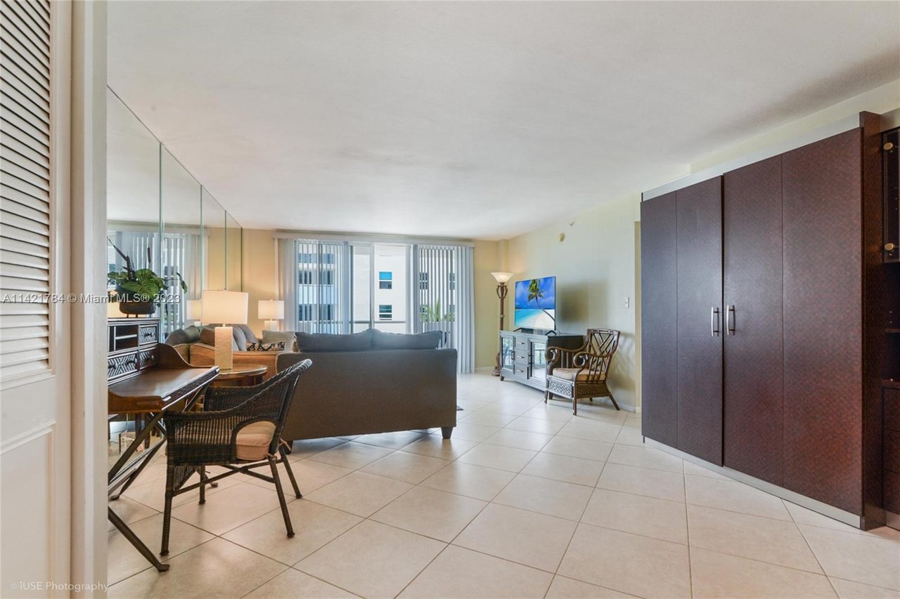 Carlisle On The Ocean Condo, Unit 511