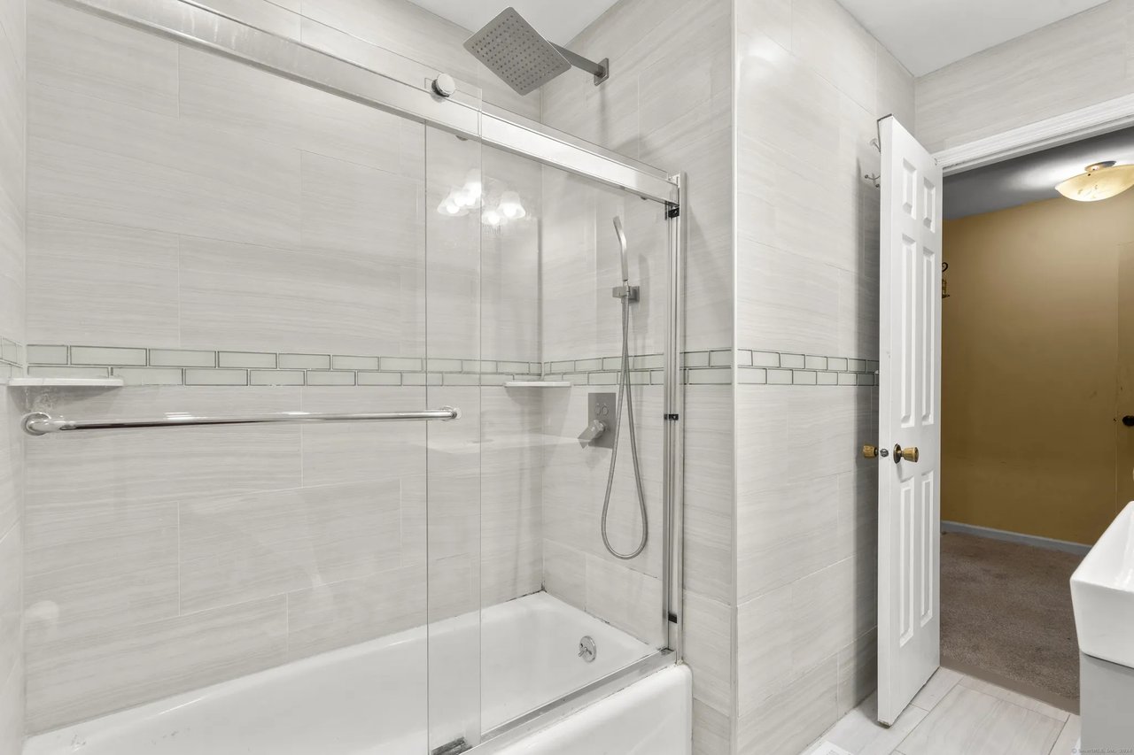 11 Finney Lane Unit 6