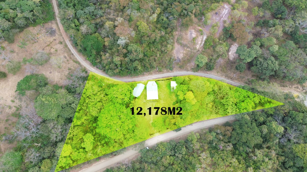 Casita Rustica + Large Lot - Playa Grande