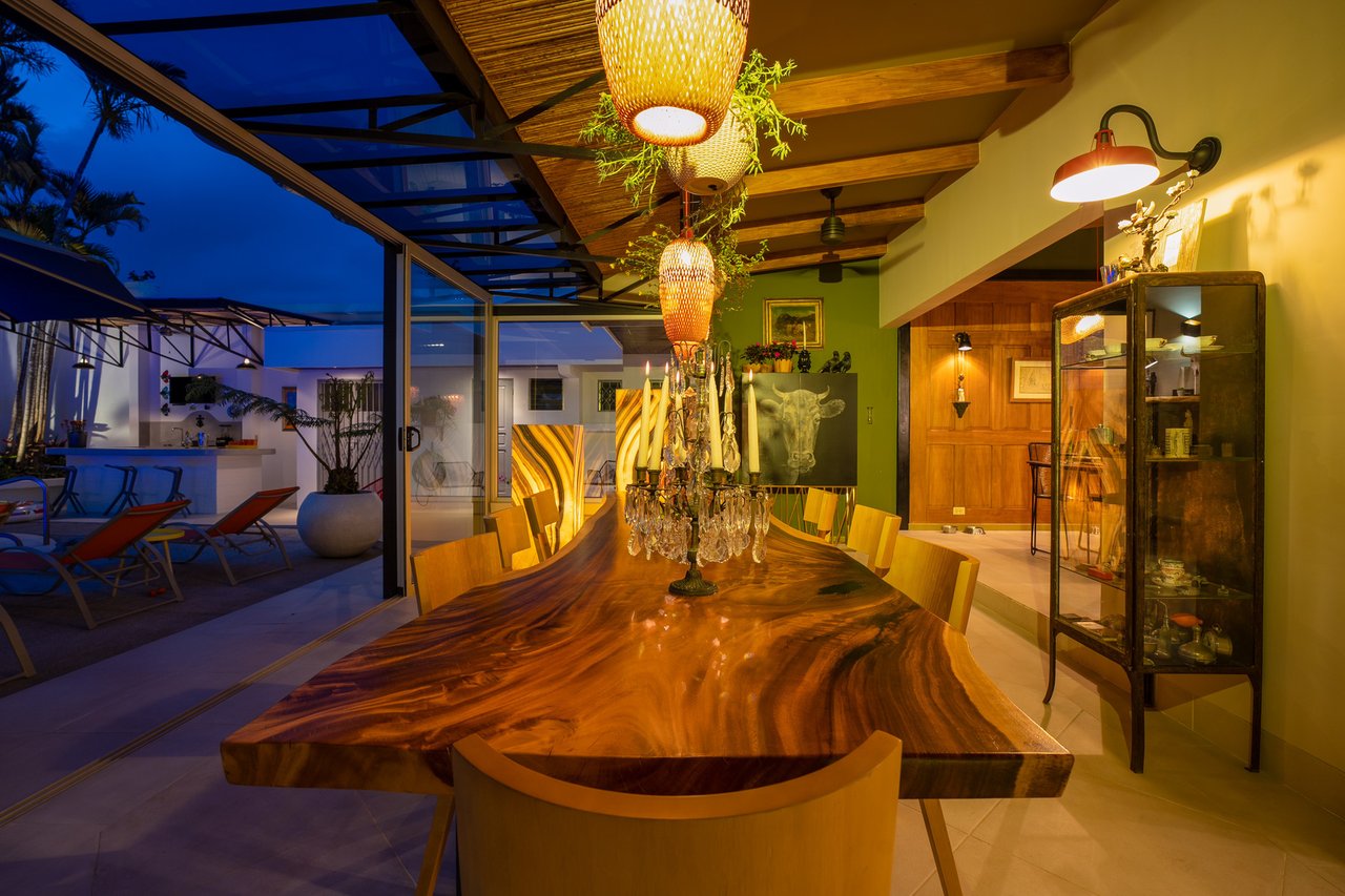 Designer Estate With Sauna, Escazu, San Jose
