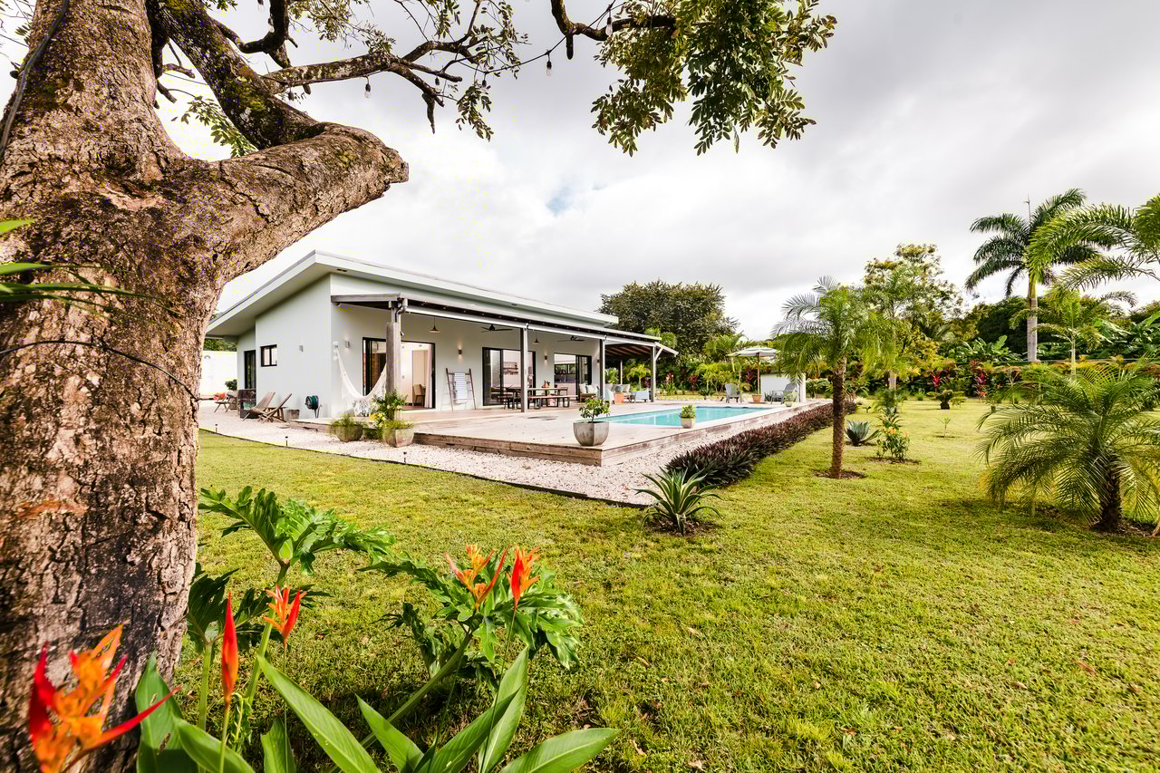 Casa Feliz | Tropical Oasis in La Josefina