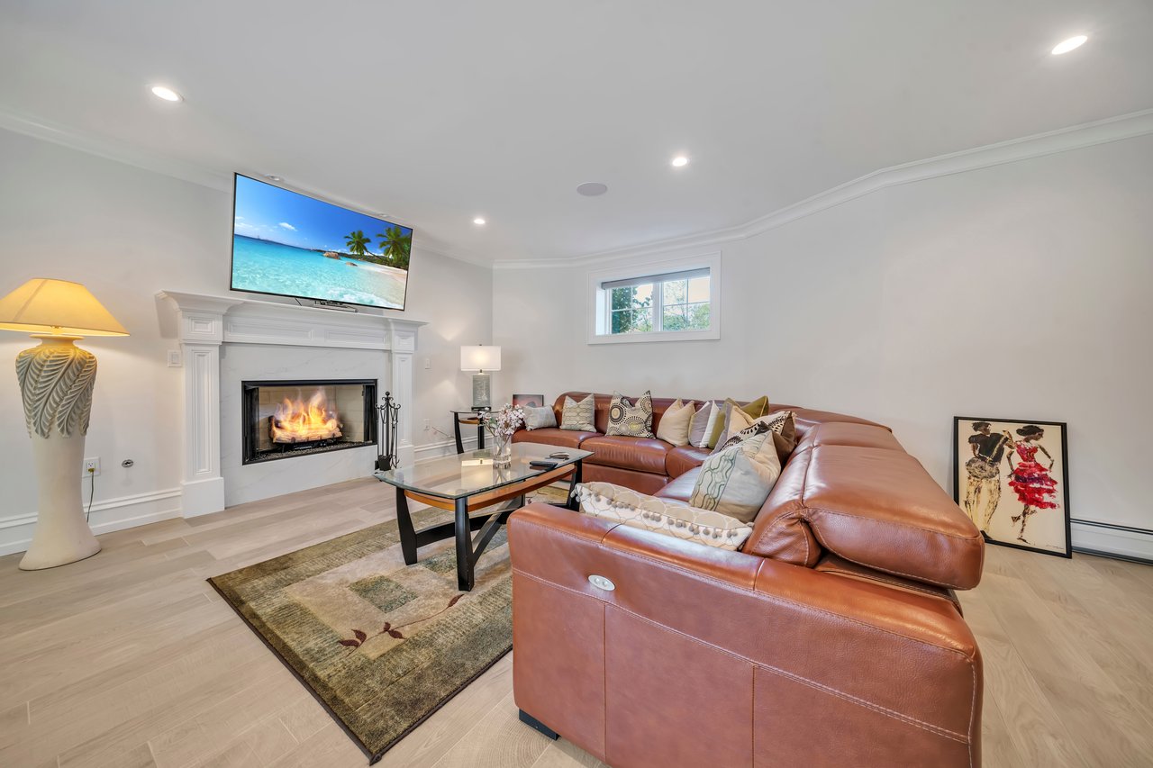 214 Forest Road