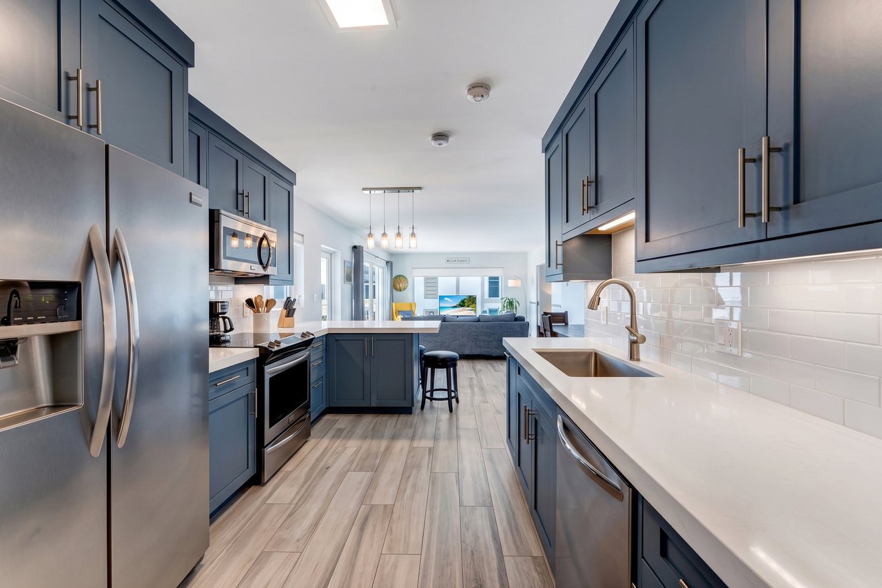 1203 Hillsboro Mile P2 