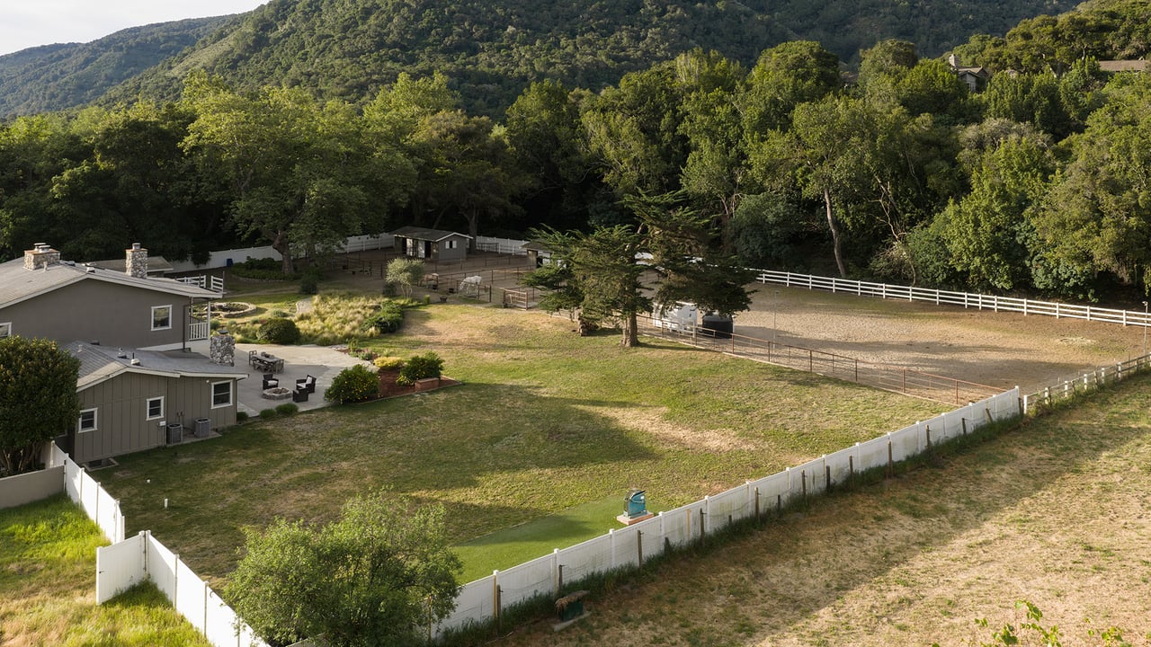 Carmel Valley Country Living