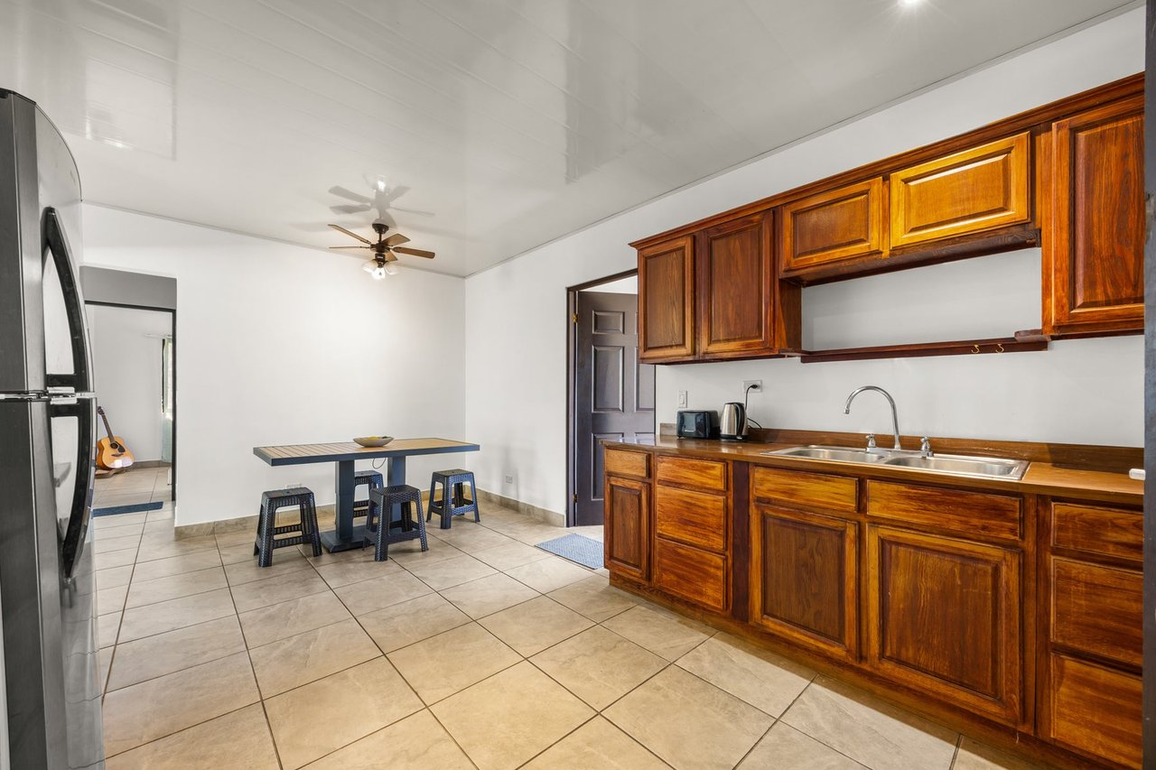 Coastal Tropical Walkable Home, Tamarindo, Guanacaste