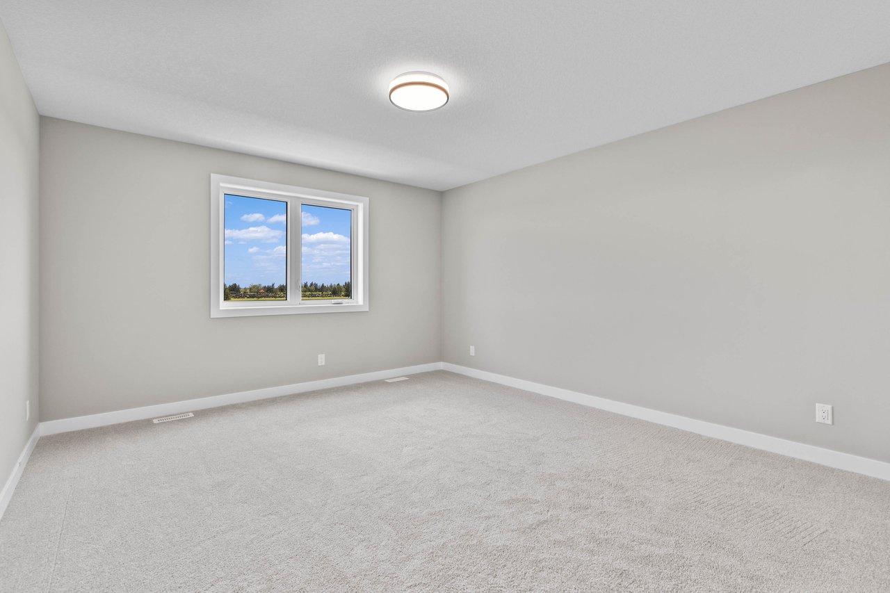159 Belvedere Crescent SE