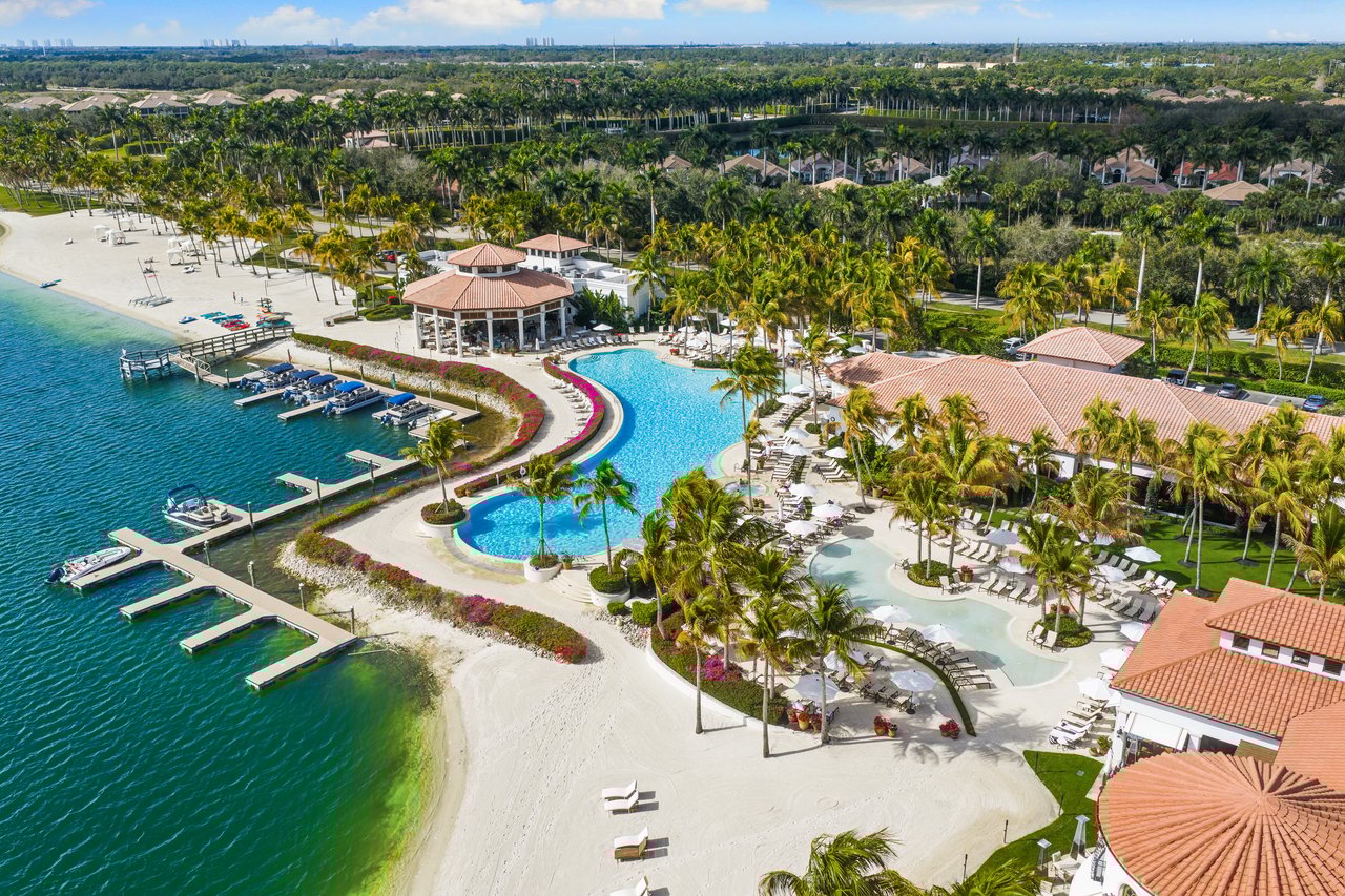 10040 Valiant Ct 101 - Miromar Lakes