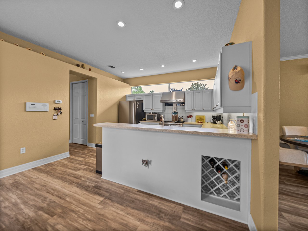 12413 WOODLANDS CIR