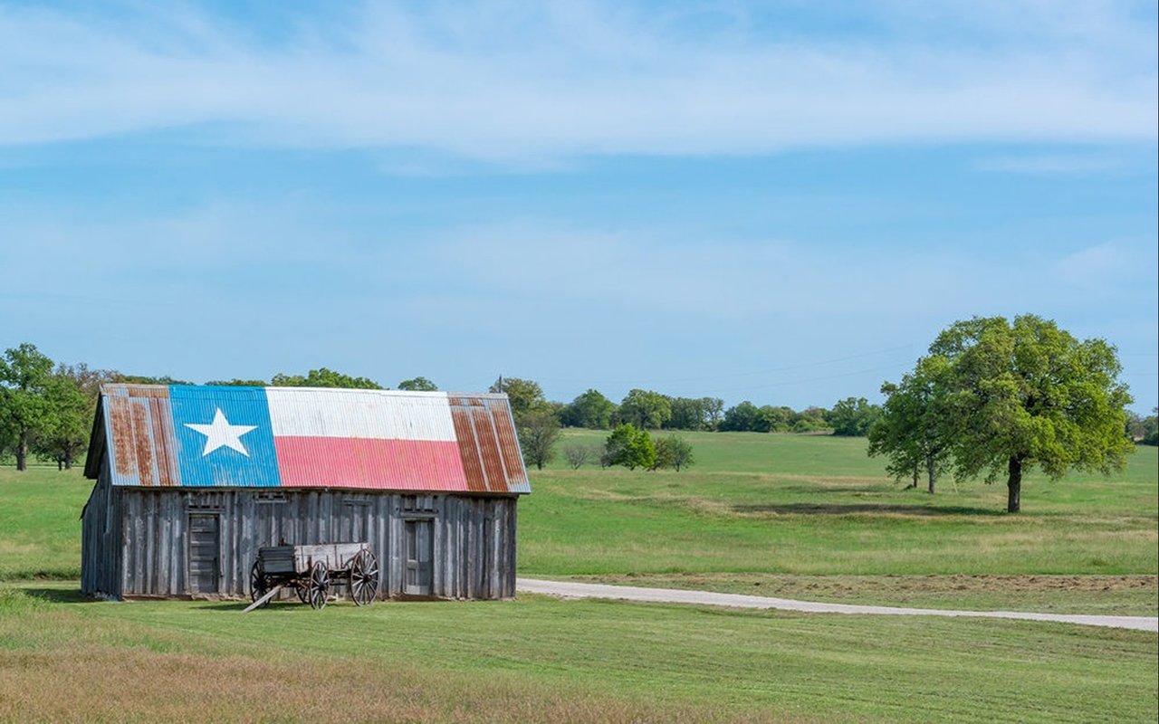 4 Quaint Towns Around Austin, TX