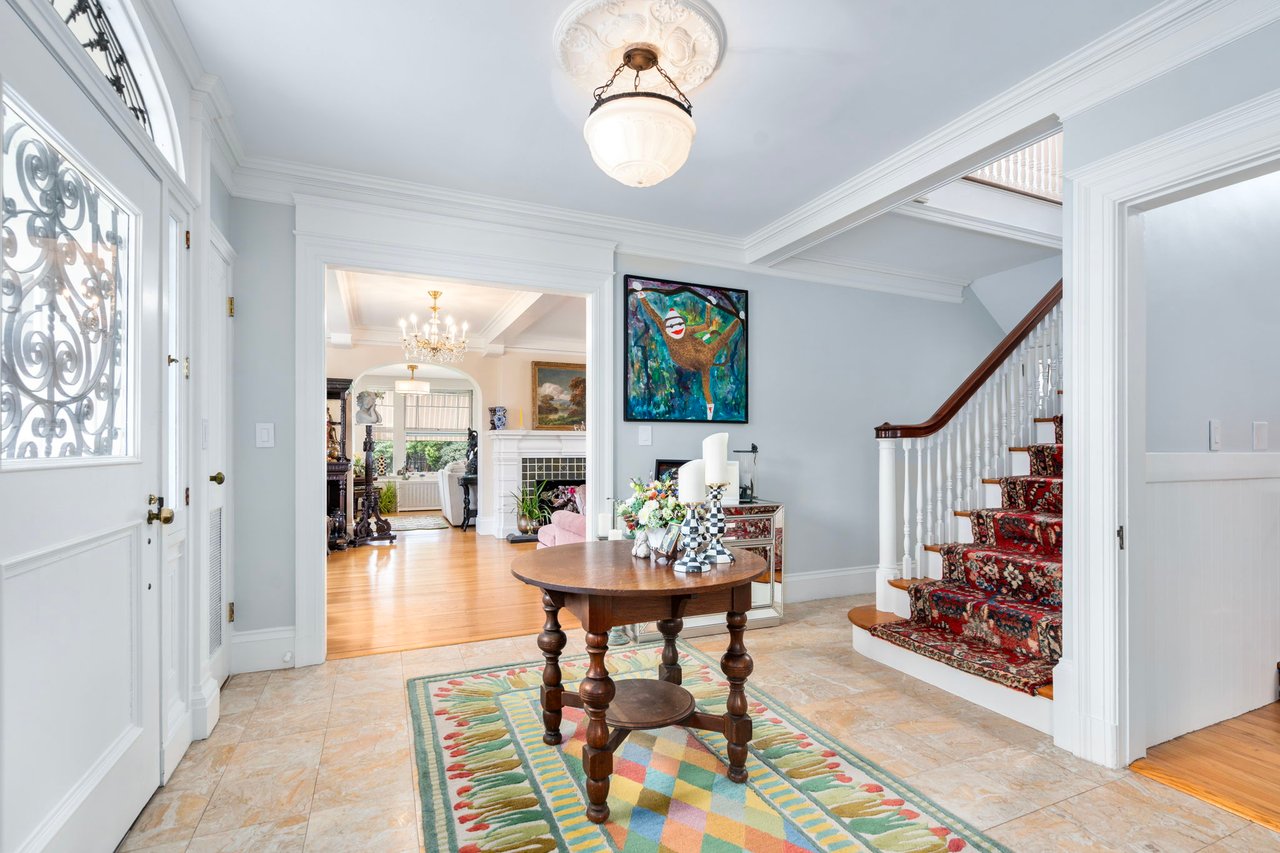 25 Seaview Avenue