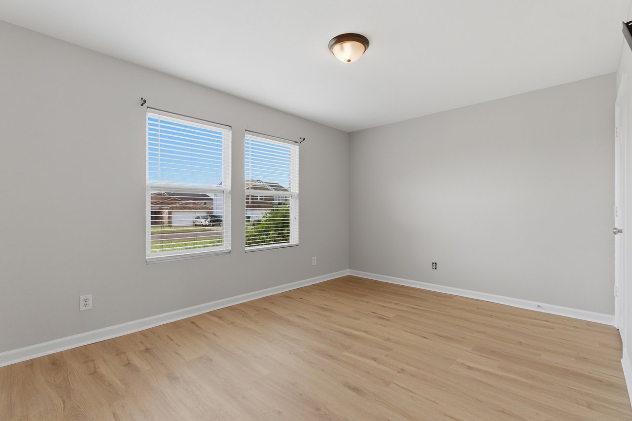 Move-In Ready Harvest Home with Modern Updates
