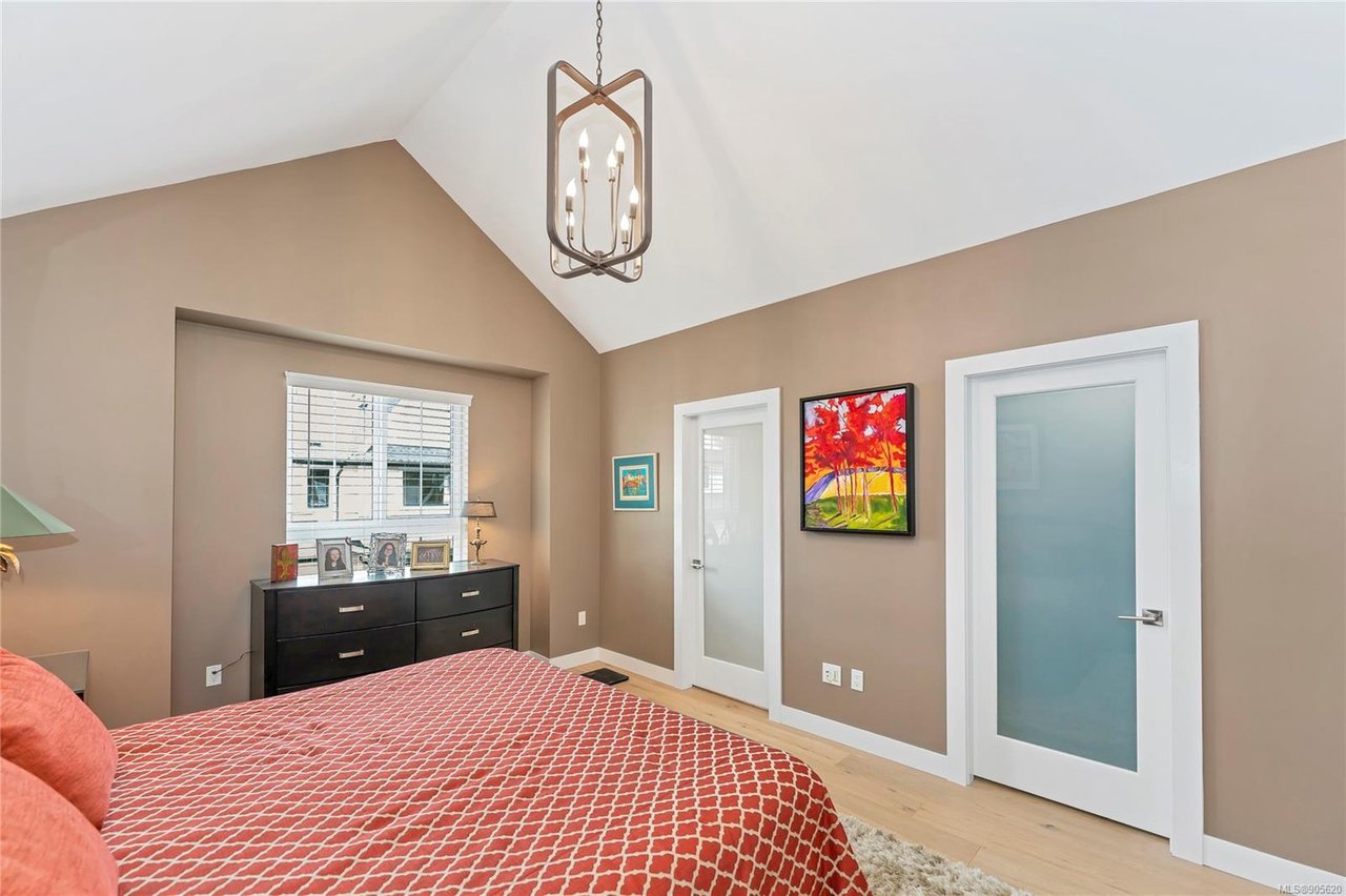 2857 Turnstyle Cres