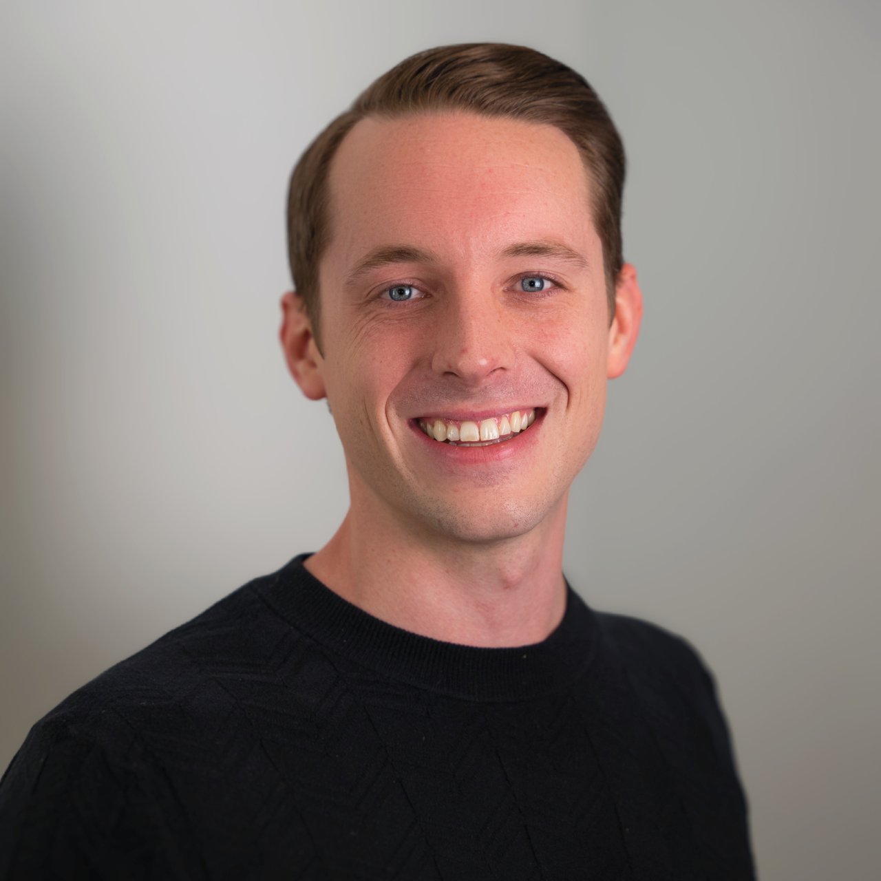 Clay Cook Bellevue, WA Real Estate Agent Headshot
