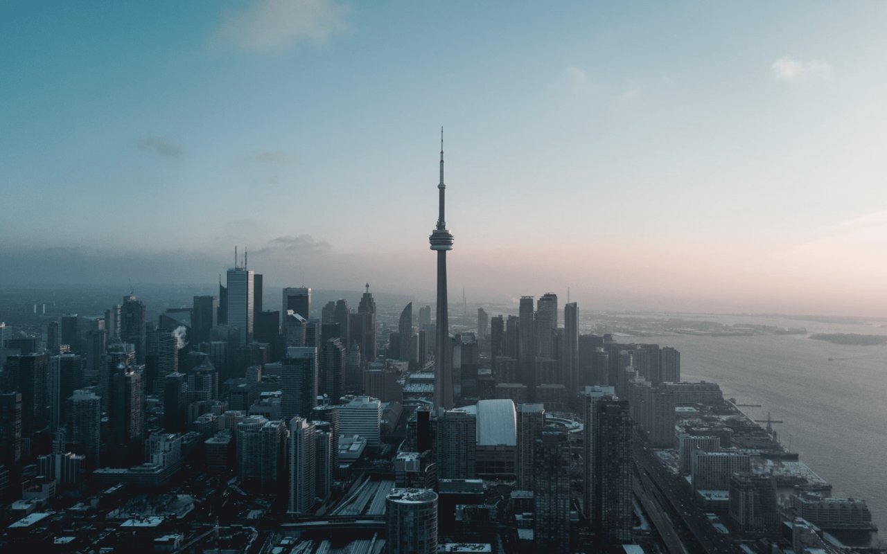 Is the Real Estate Market Crashing? 2022 Edition