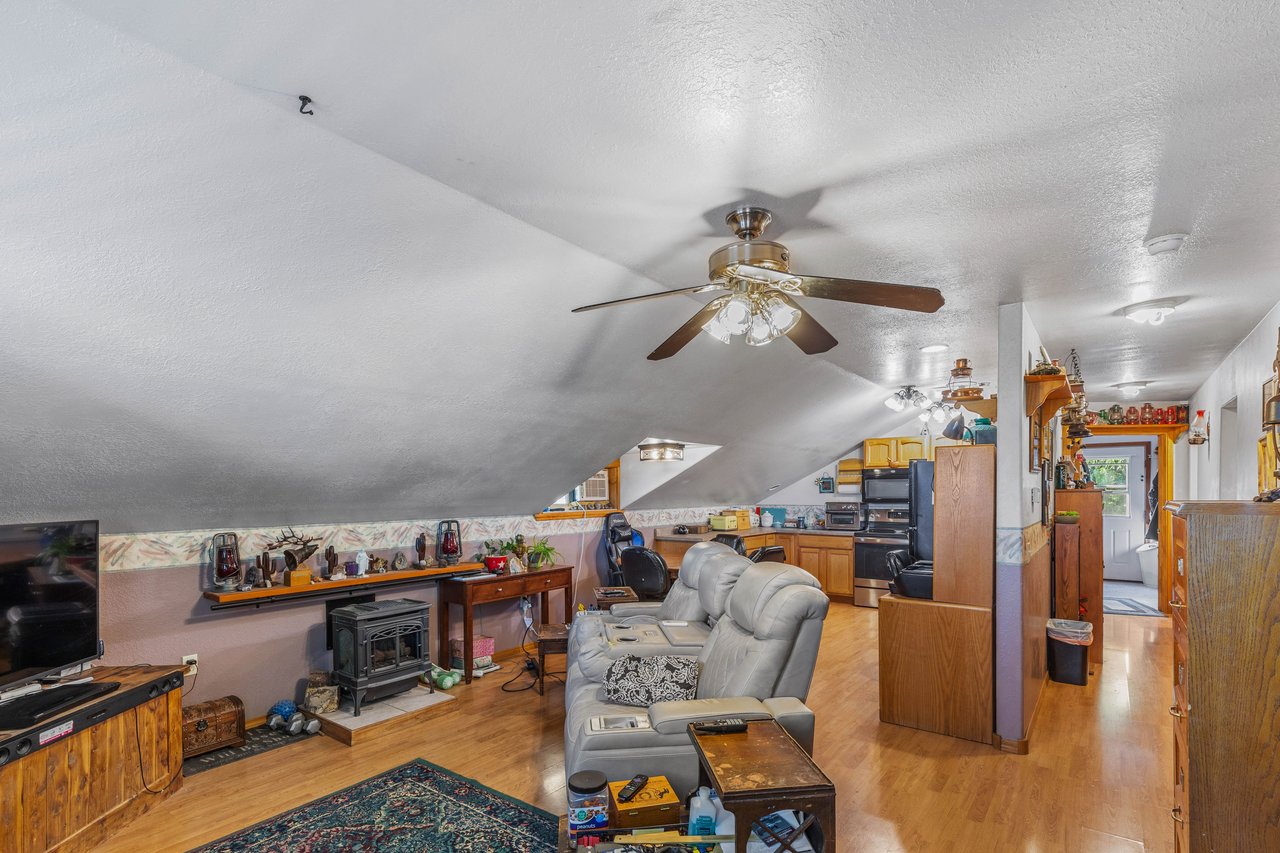 141 COUNTY ROAD 184
