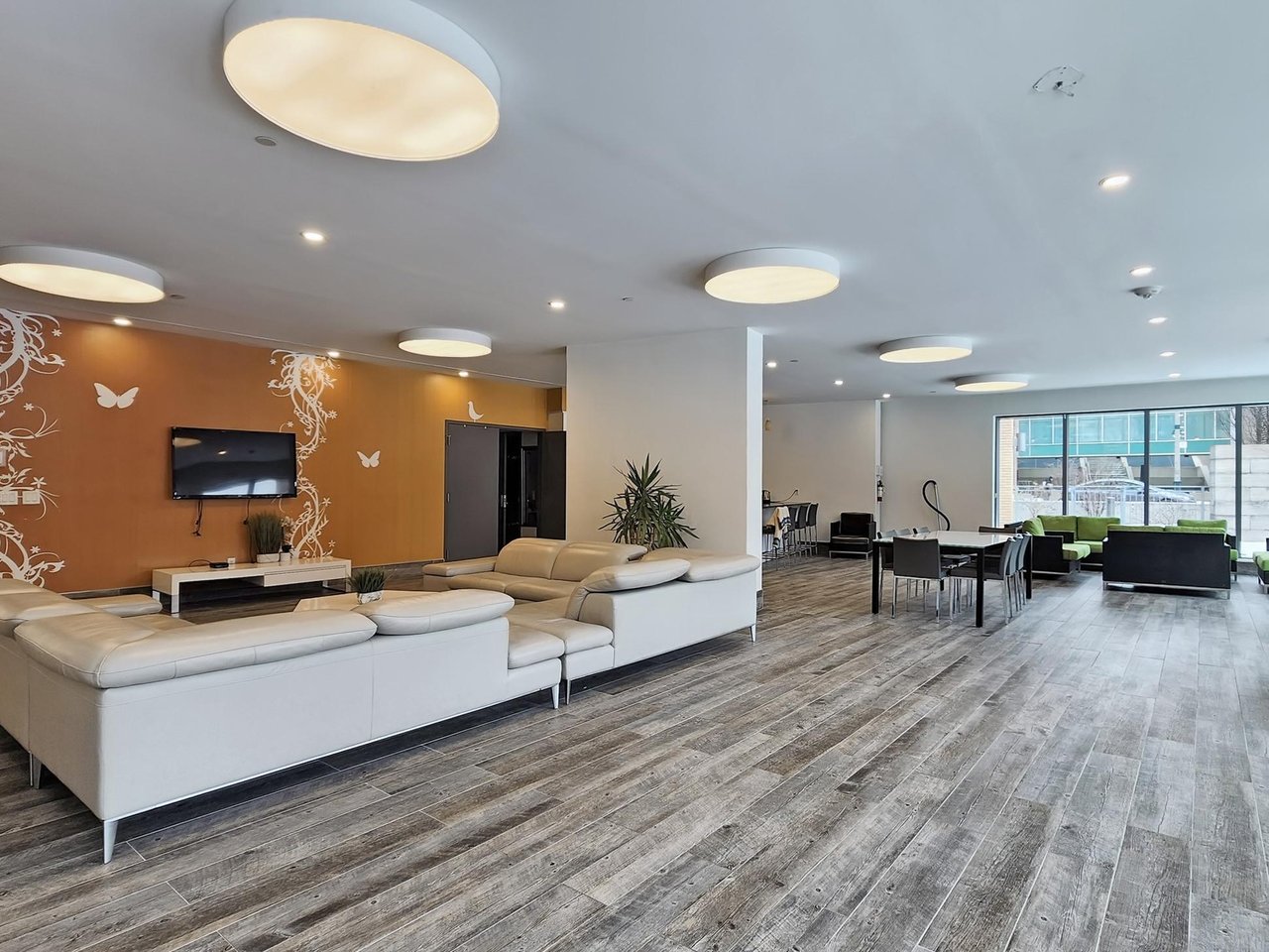69 Lynn Williams St Unit: 204