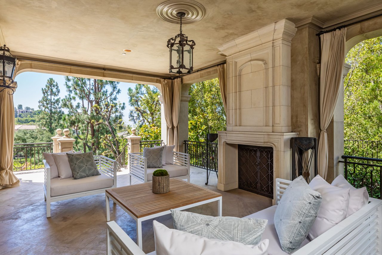 11738 Stonehenge Ln, Bel Air
