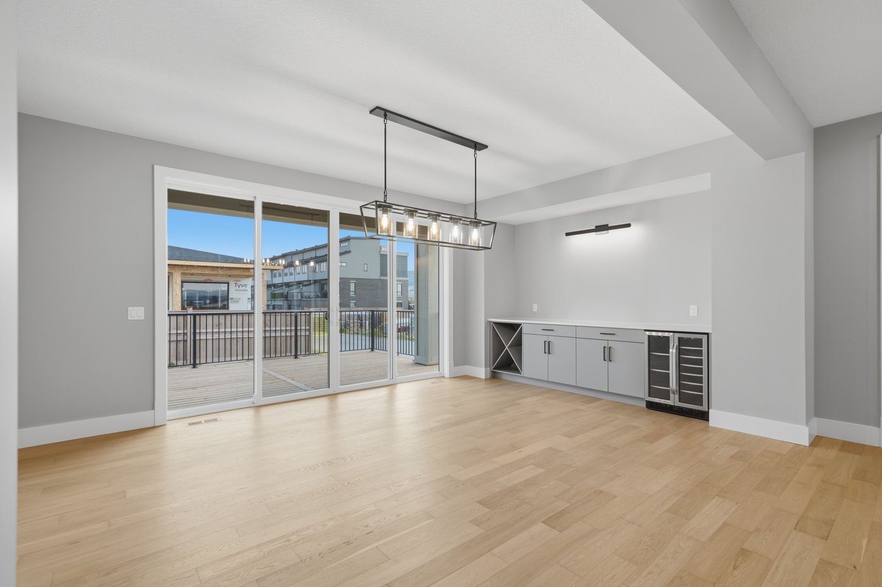 116 Greenwich Heath NW