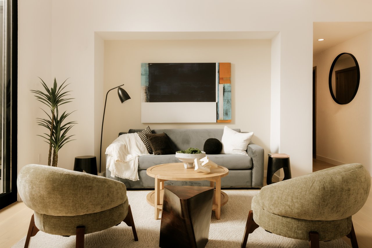 2919 Waverly Dr Unit: 103