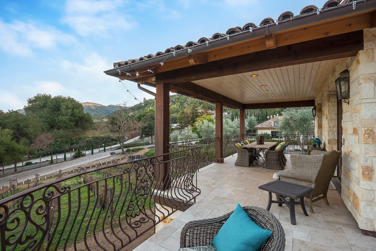 22100 Mount Eden Road