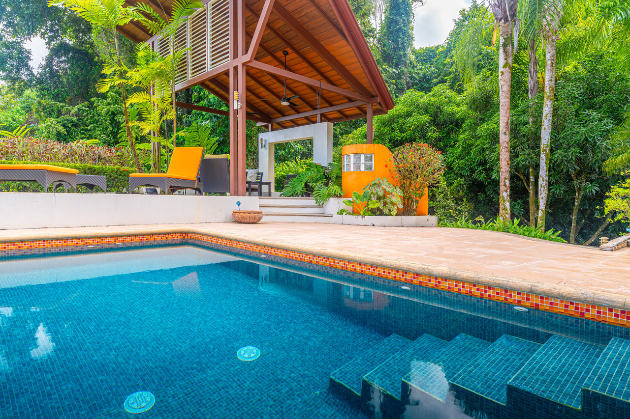 Casa de Orquideas - Mountains, Ocean and Jungle with Privacy In Gated Community, Ojochal