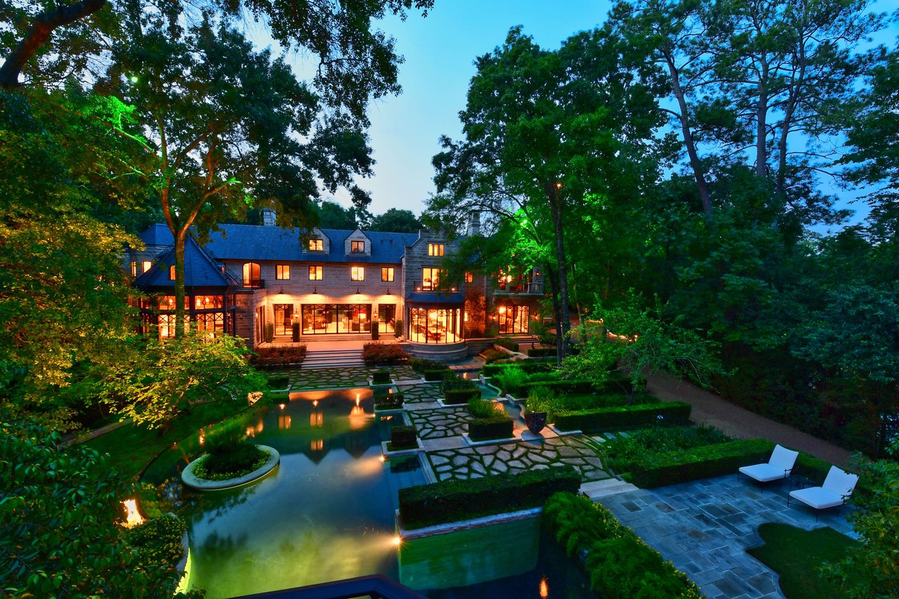 107 The Lodge Houston, Houston, Texas - Walter Bering, Houston Realtor