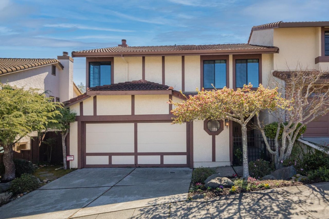 1669 Toyon Court