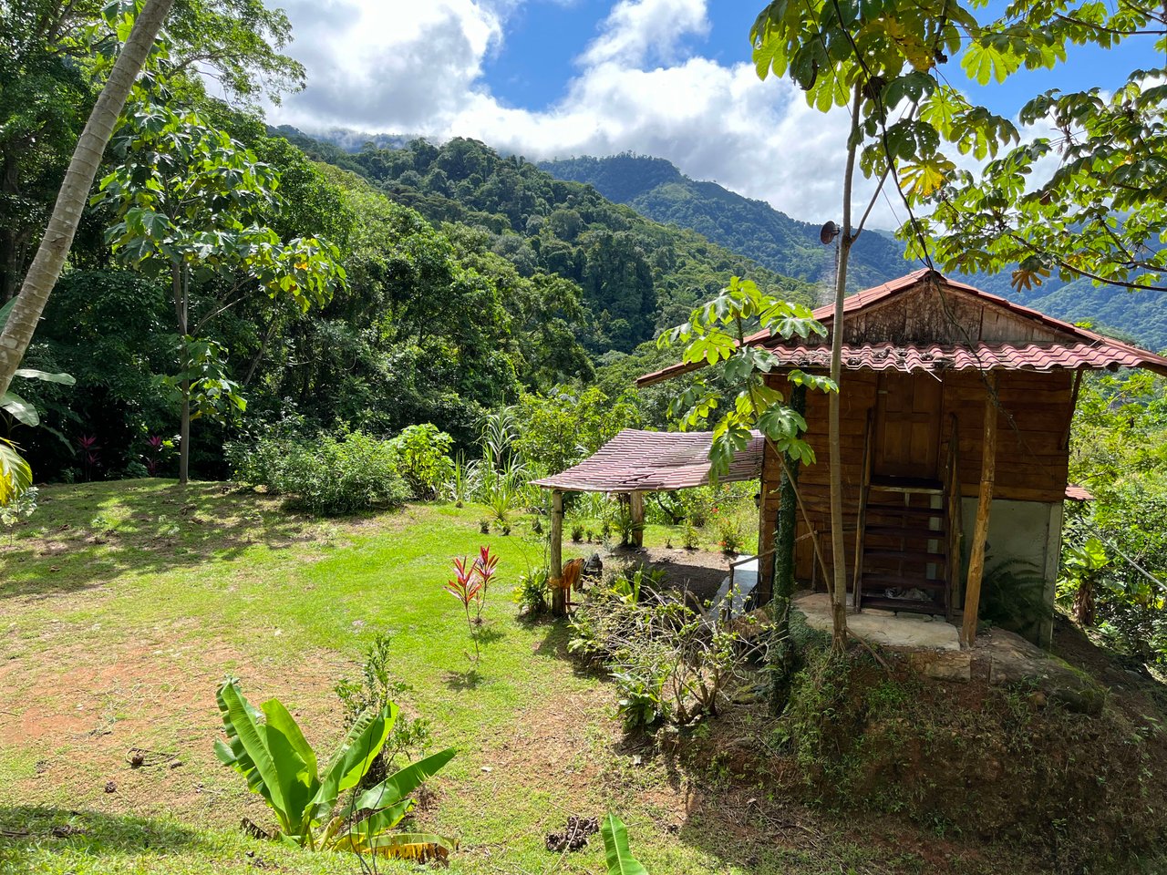 Costa Azul 120-degree Mountain View House With Costarican Wooden House as Lagniappe.