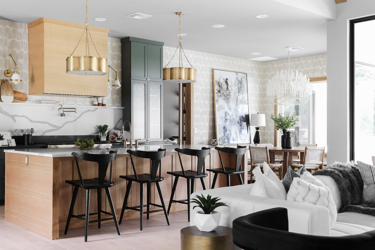 SPICEWOOD CLASSIC MODERN