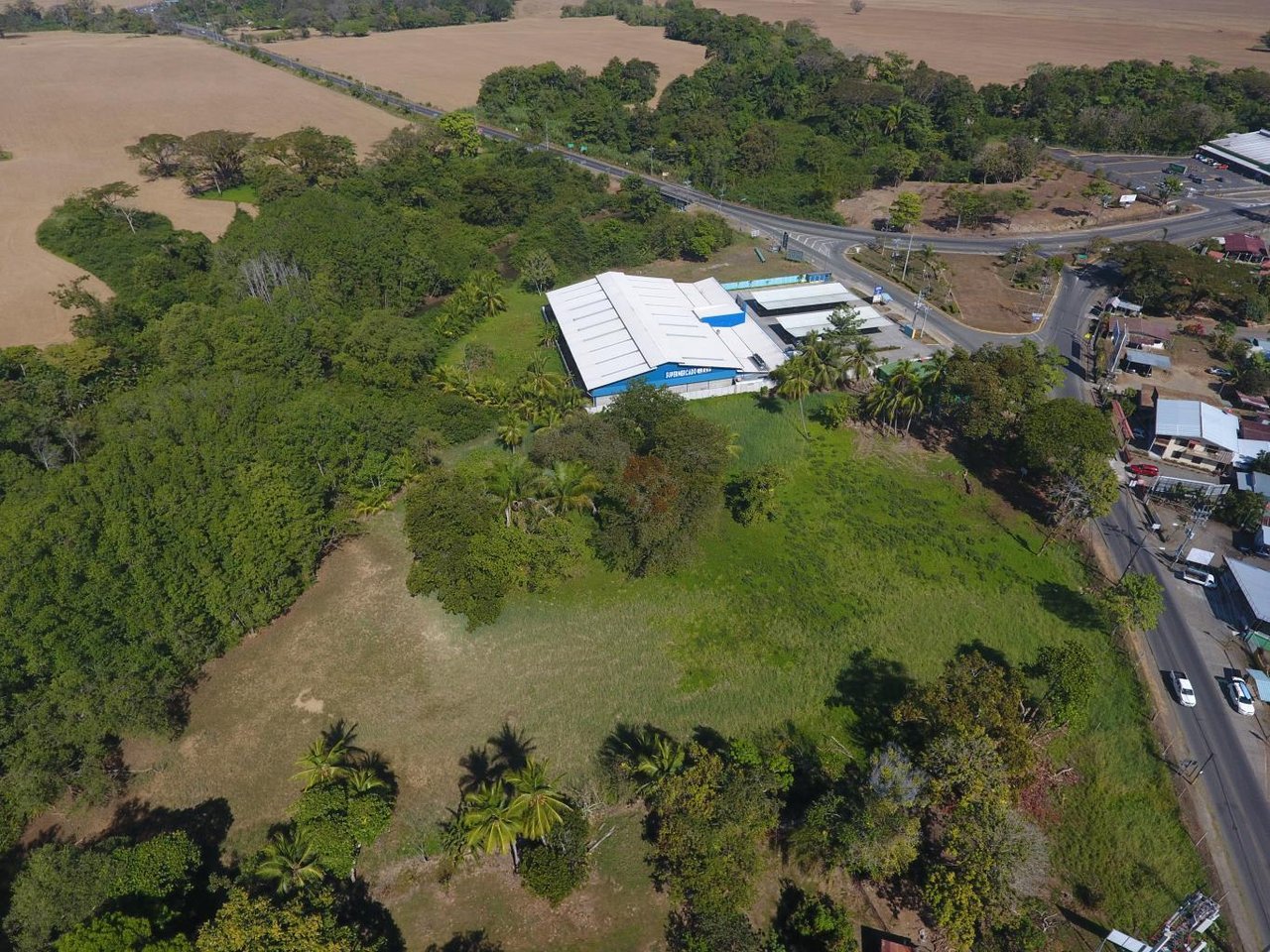 Quepos Commercial Property