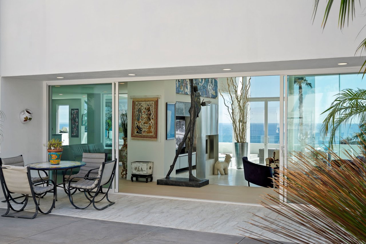 Private Modern Beach Estate | Luxury Shorter-term Lease