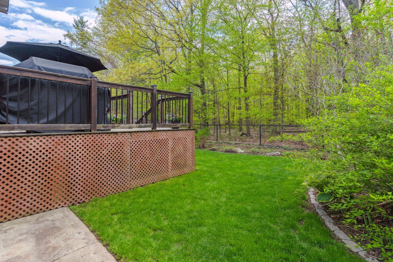 Lush Ravine Lot in Glen Abbey