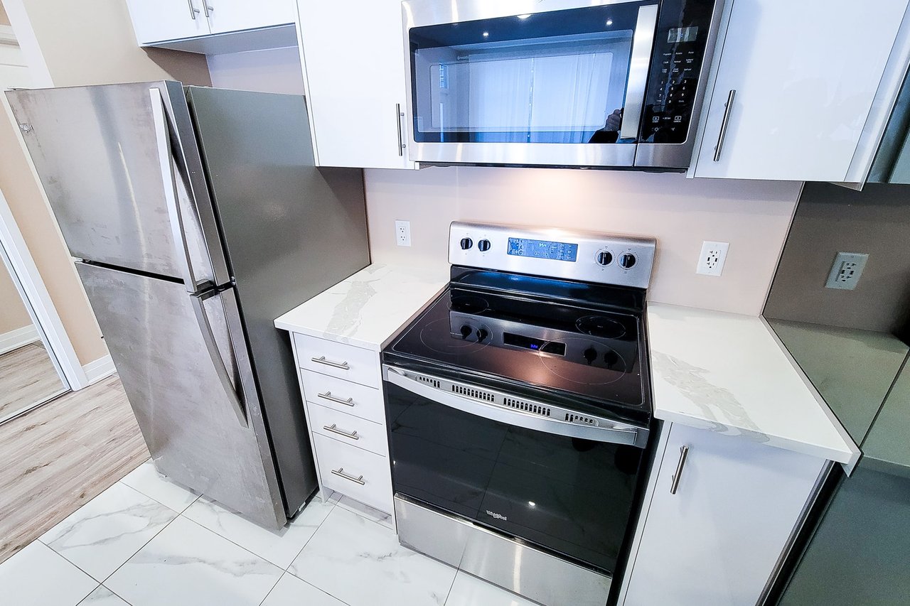 16 Concord Pl Unit: 447