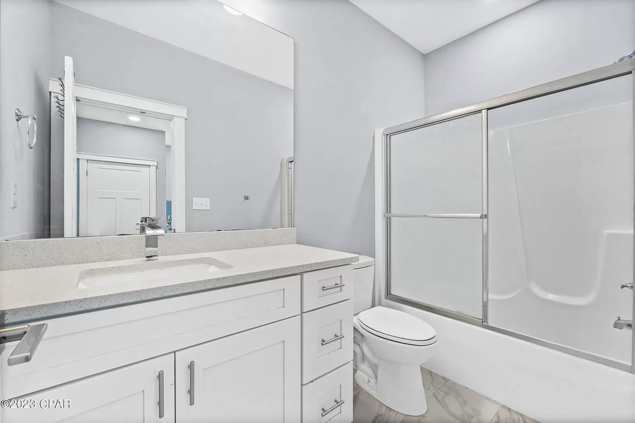 2226 Joan Avenue Unit 5