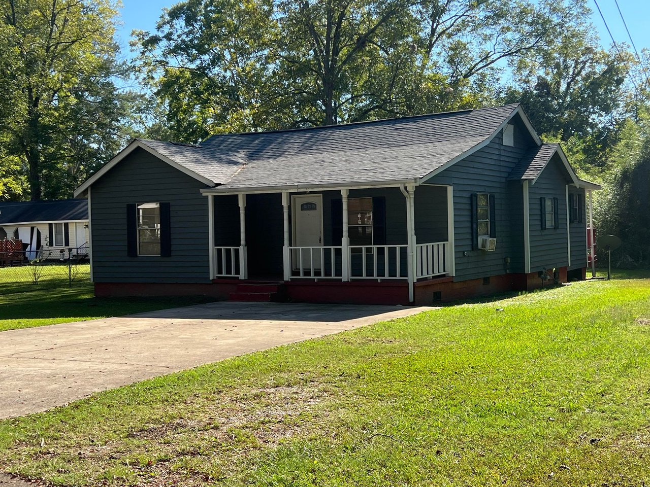  1315 Robinson Ave, Gadsden, AL 35903